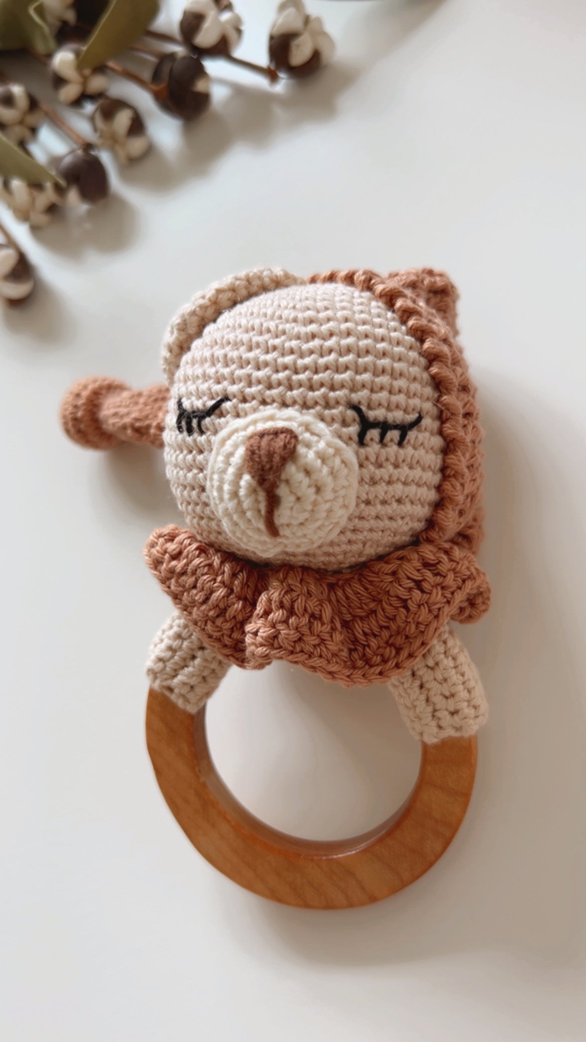 Geschlechtsneutraler Teddybär-Beißring-Rassel