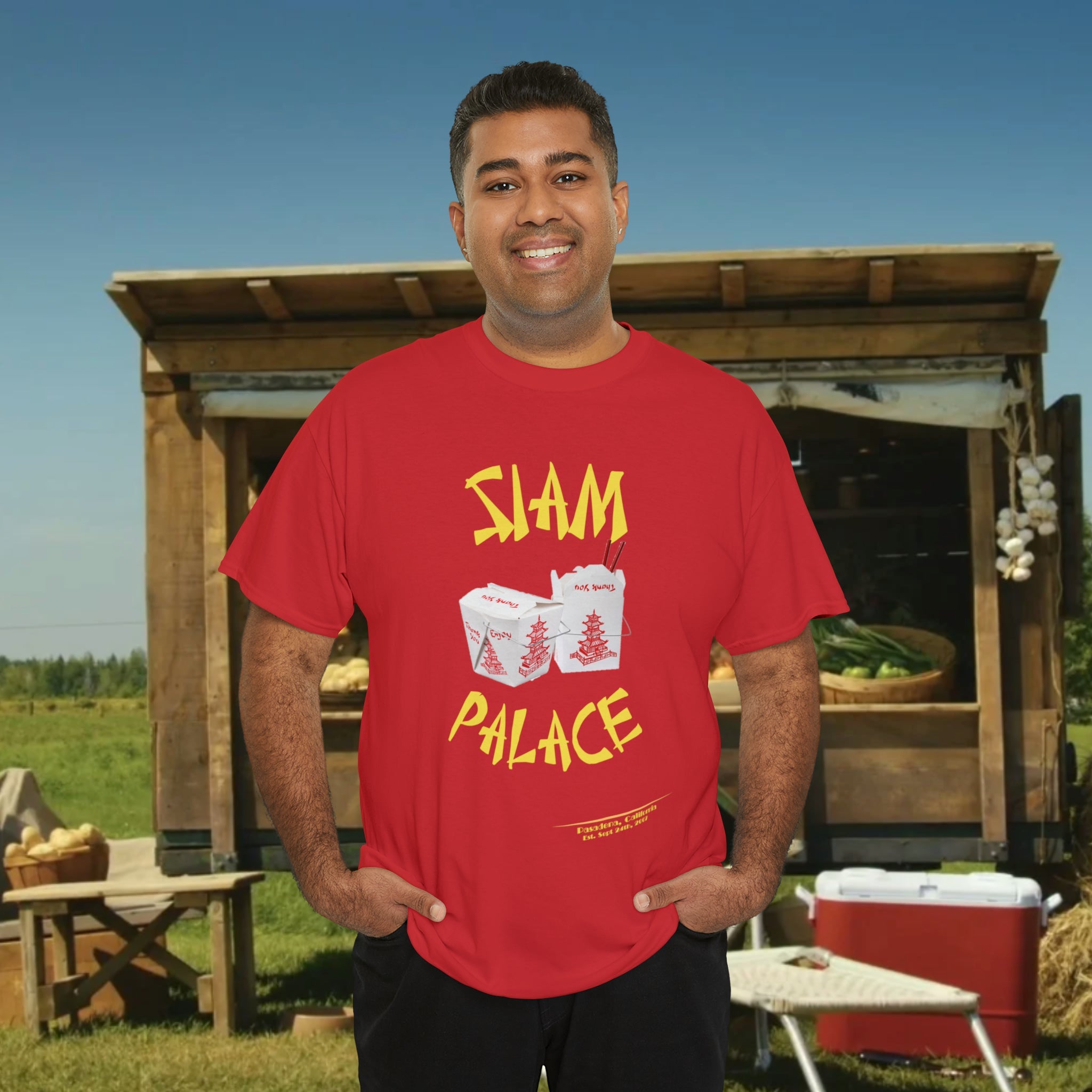 "DirkyThreadz Siam Palace T-Shirt – Mutiges Take-out-Grafikdesign aus schwarzer Baumwolle"