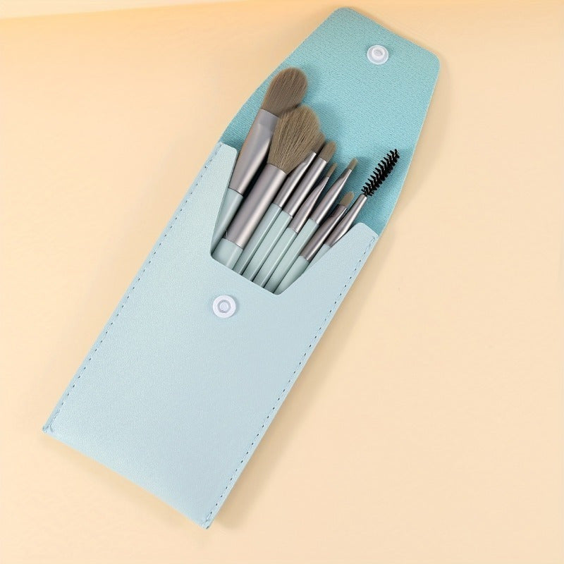 Ein Set mit 8 tragbaren Make-up-Pinseln, geeignet für Concealer, Foundation, weiche Borsten, Augen-Make-up-Tools, Mini-Set für Anfänger, tragbare Beauty-Tools