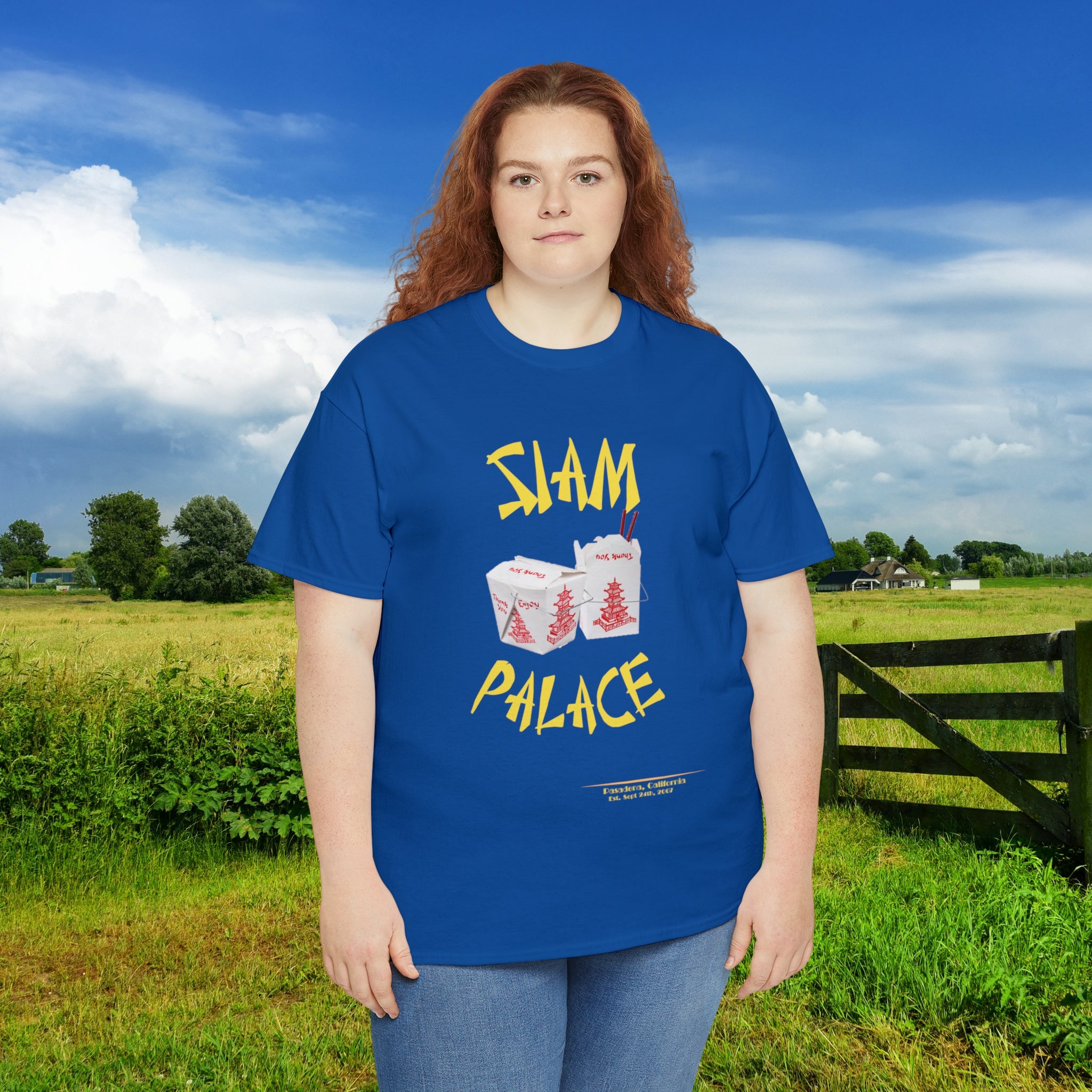 "DirkyThreadz Siam Palace T-Shirt – Mutiges Take-out-Grafikdesign aus schwarzer Baumwolle"
