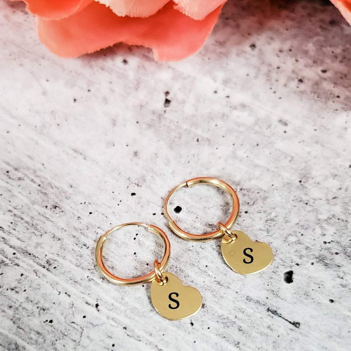 14K Gold Initial Endless Creolen