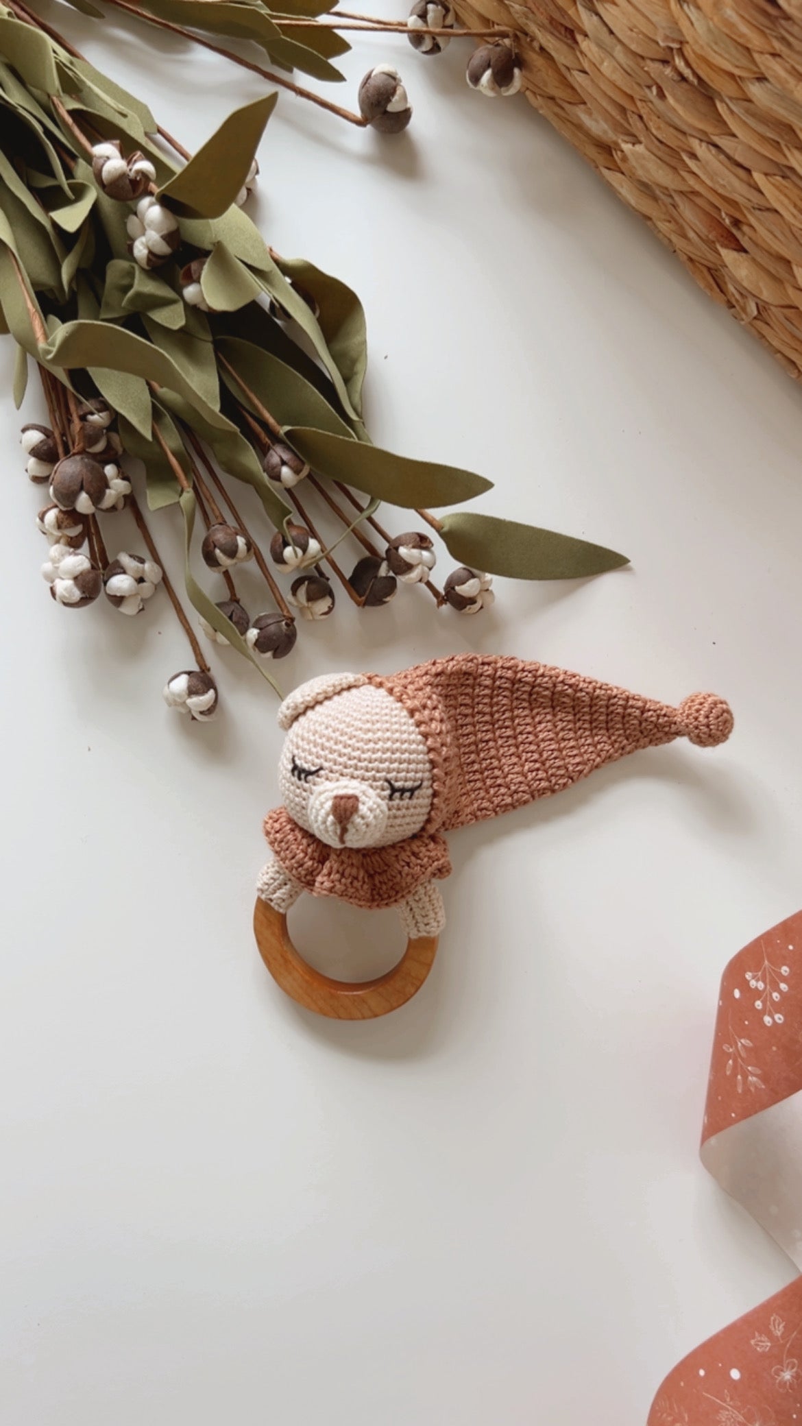 Geschlechtsneutraler Teddybär-Beißring-Rassel