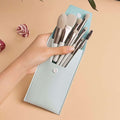 Ein Set mit 8 tragbaren Make-up-Pinseln, geeignet für Concealer, Foundation, weiche Borsten, Augen-Make-up-Tools, Mini-Set für Anfänger, tragbare Beauty-Tools