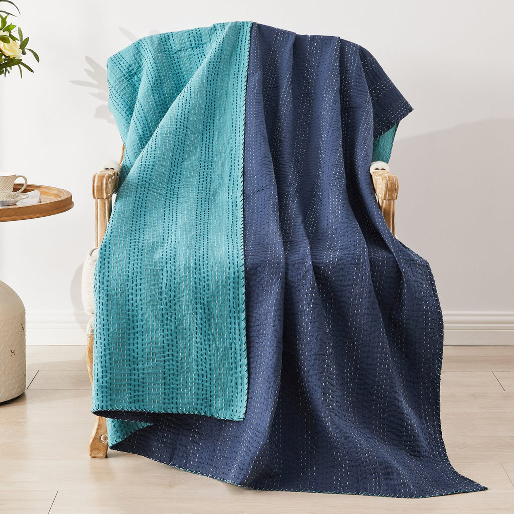 Handgenähte wendbare Kantha-Überwürfe