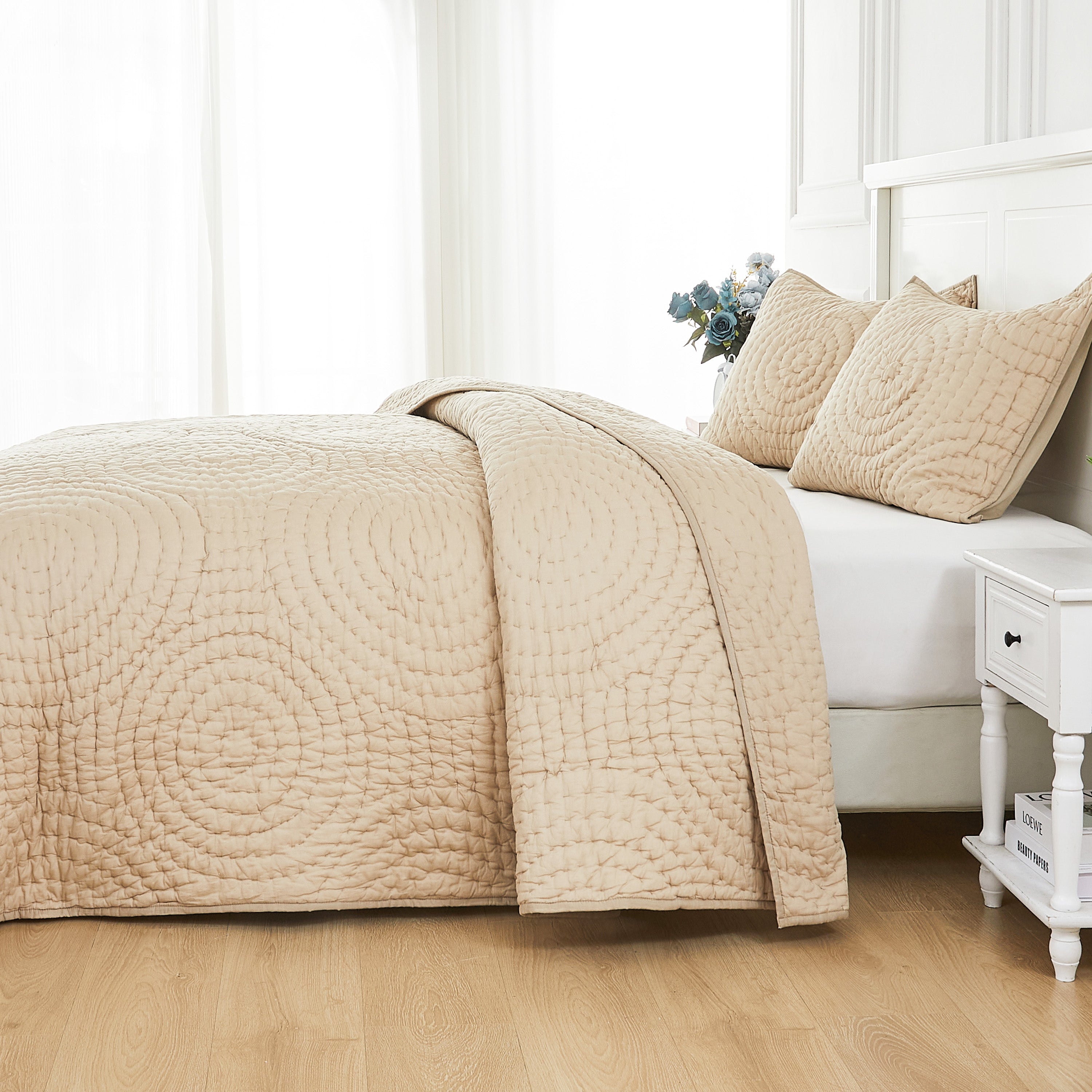 Halo Cotton Voile Handgesticktes Quilt-Set