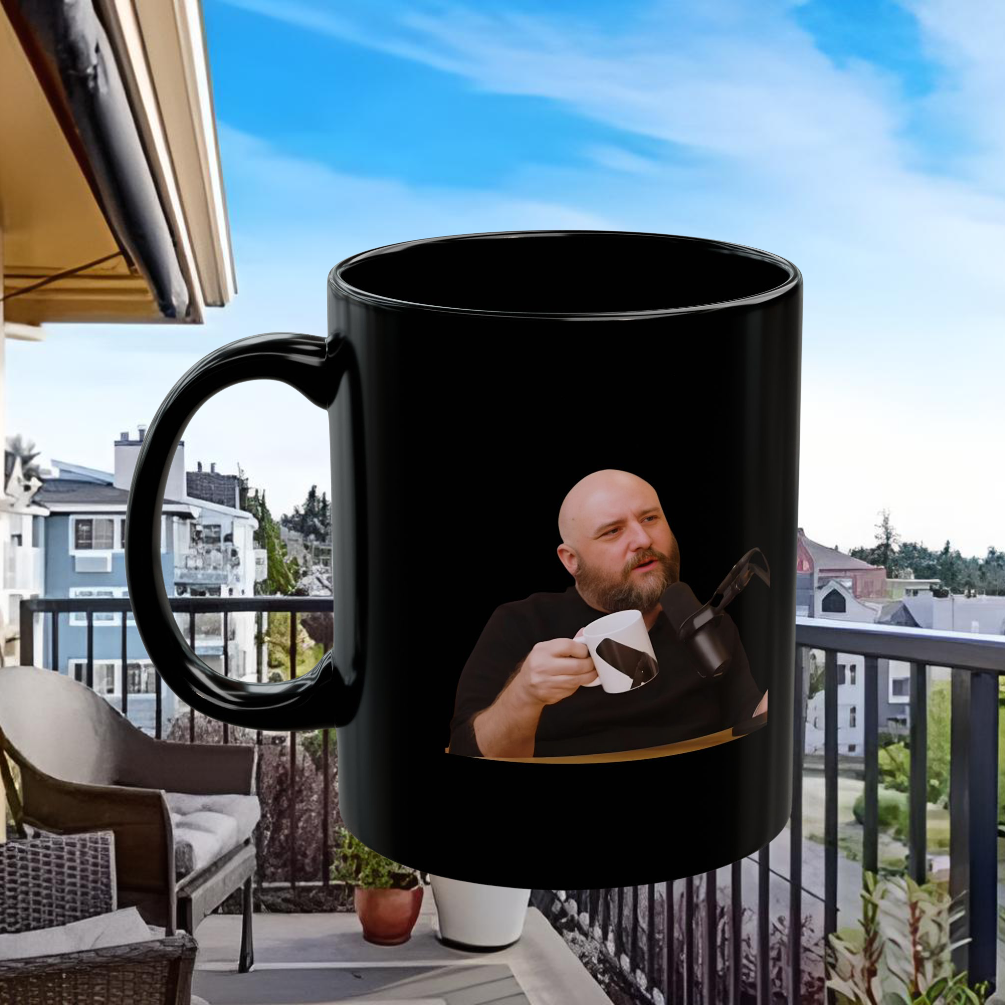 Legendärer Schauspieler Anthony Zenhauser „Richtig, Emma?“ – The Shuli Network 11 Oz oder 15 Oz Schwarze Tasse