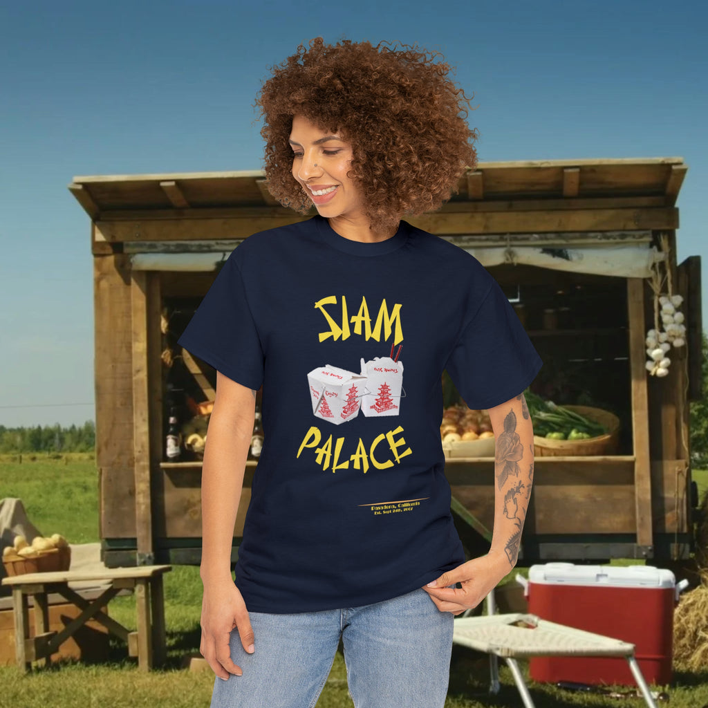 "DirkyThreadz Siam Palace T-Shirt – Mutiges Take-out-Grafikdesign aus schwarzer Baumwolle"