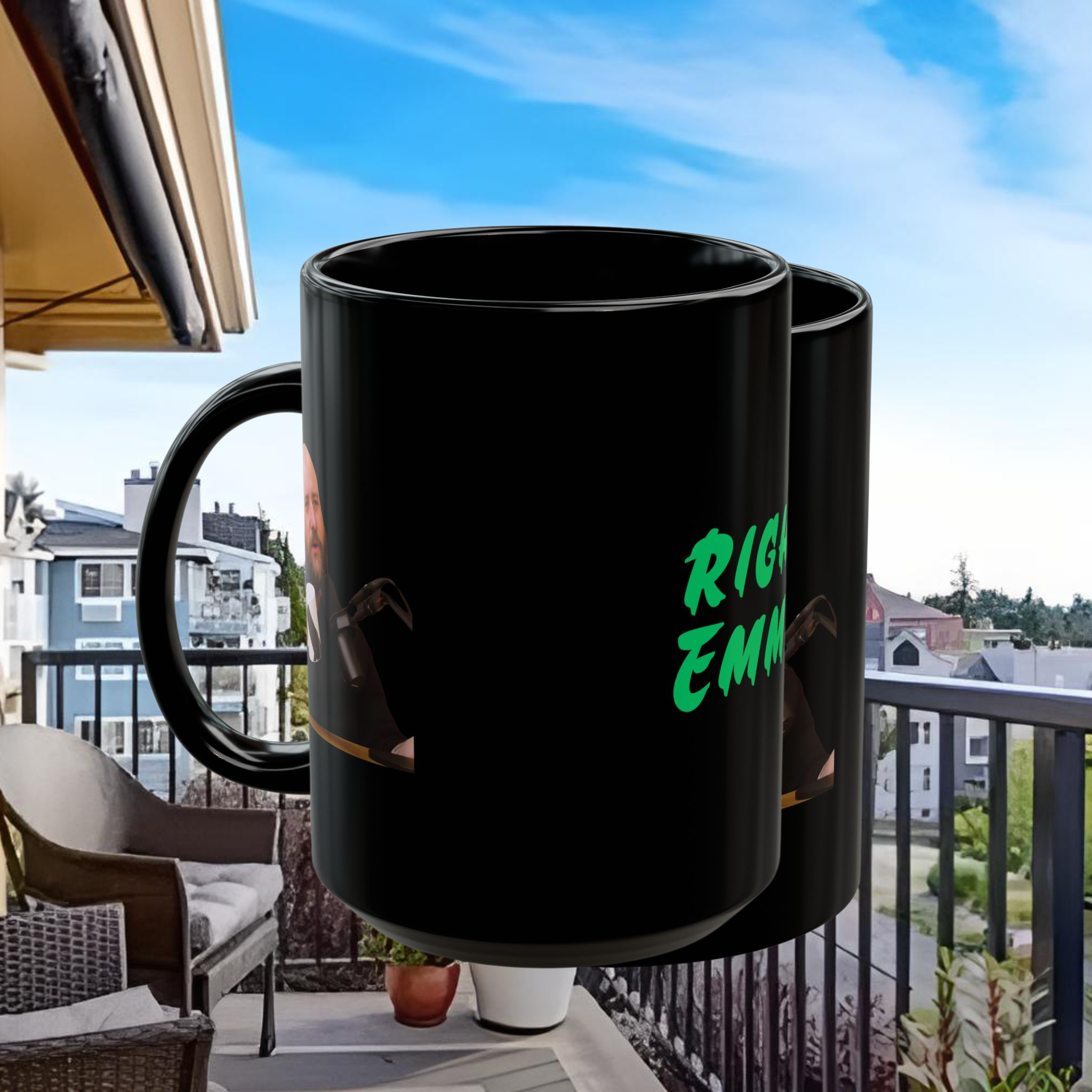 Legendärer Schauspieler Anthony Zenhauser „Richtig, Emma?“ – The Shuli Network 11 Oz oder 15 Oz Schwarze Tasse