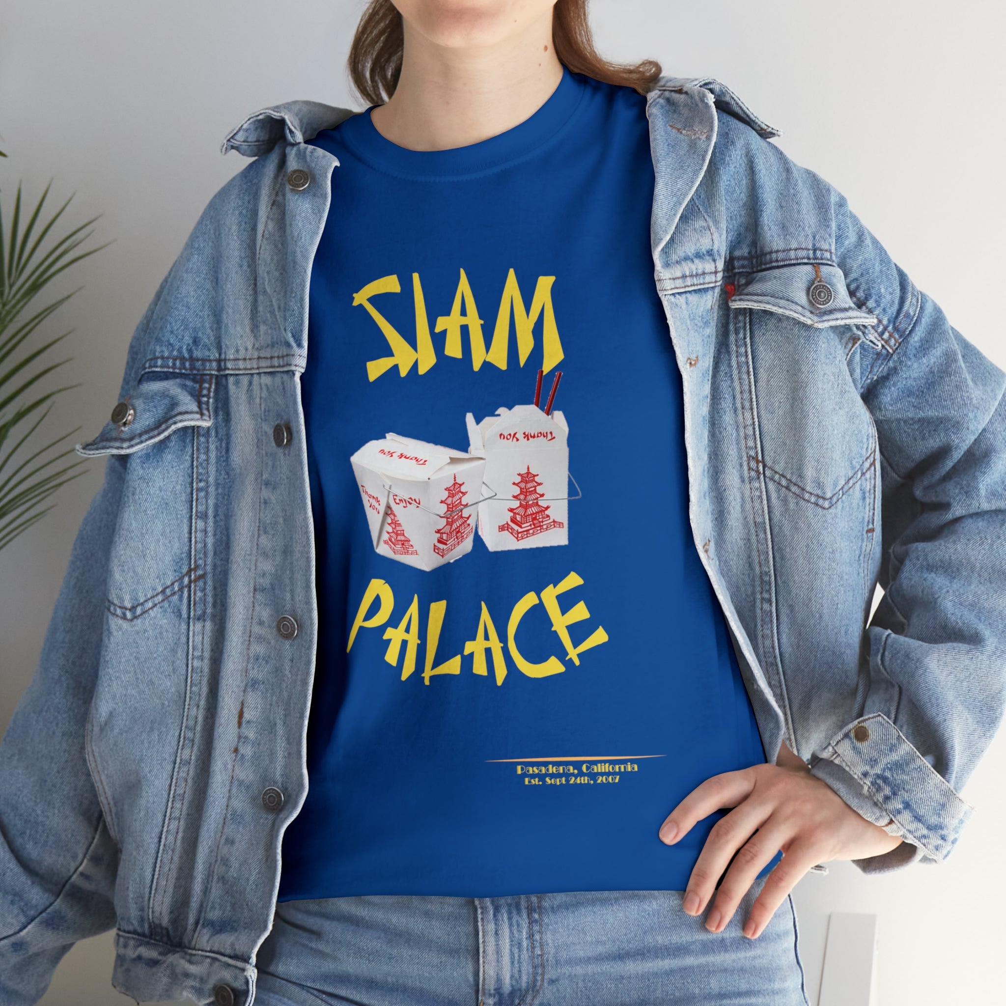 "DirkyThreadz Siam Palace T-Shirt – Mutiges Take-out-Grafikdesign aus schwarzer Baumwolle"