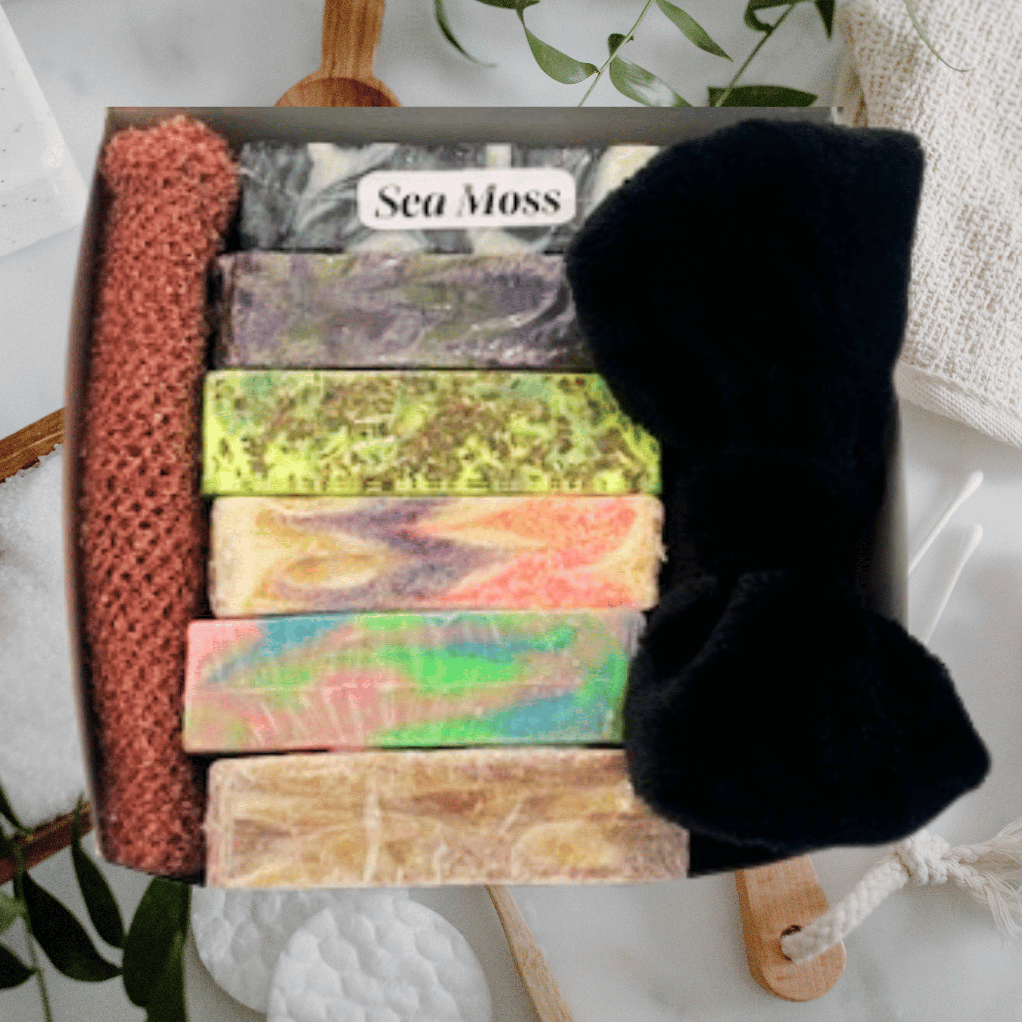 Nourish and Lather| 6 Natural Bar Soap Gift Box in Assorted Scents with Soap Pouch