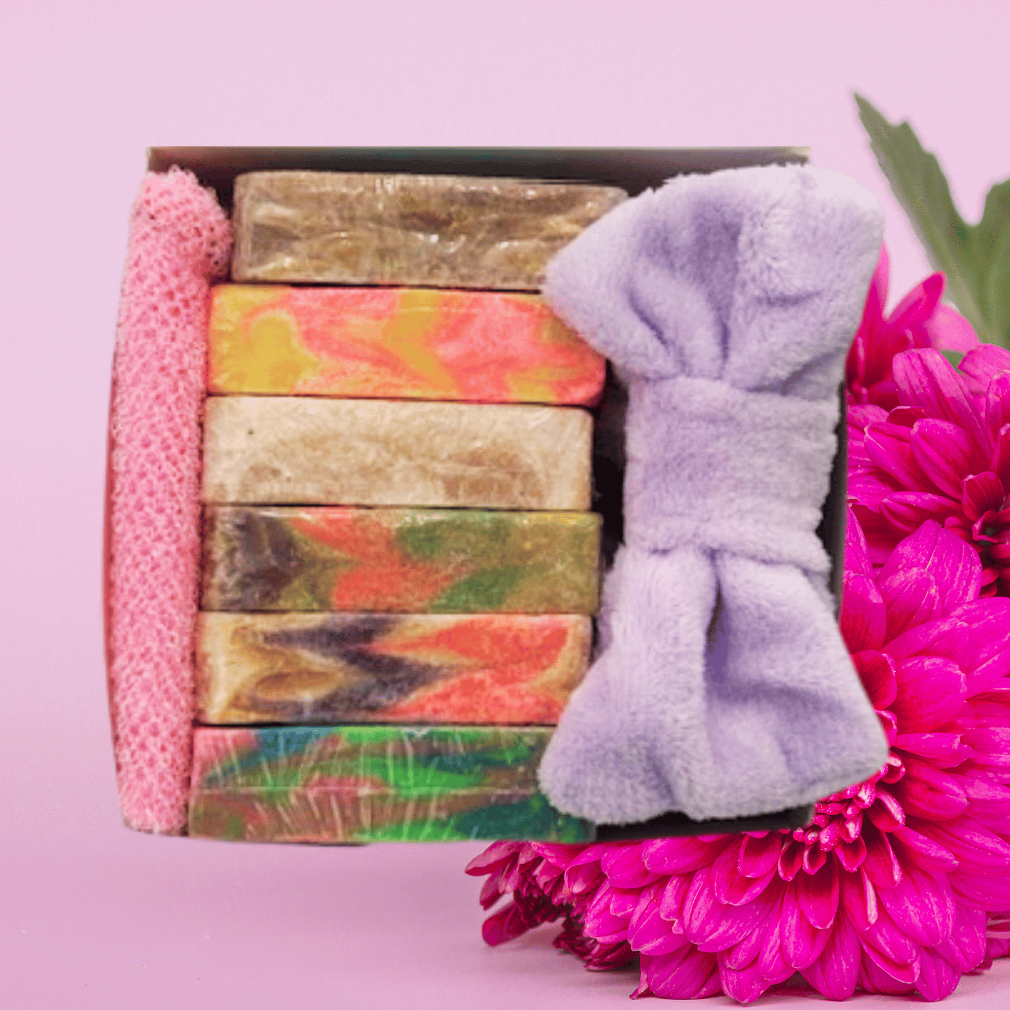 Nourish and Lather| 6 Natural Bar Soap Gift Box in Assorted Scents with Soap Pouch
