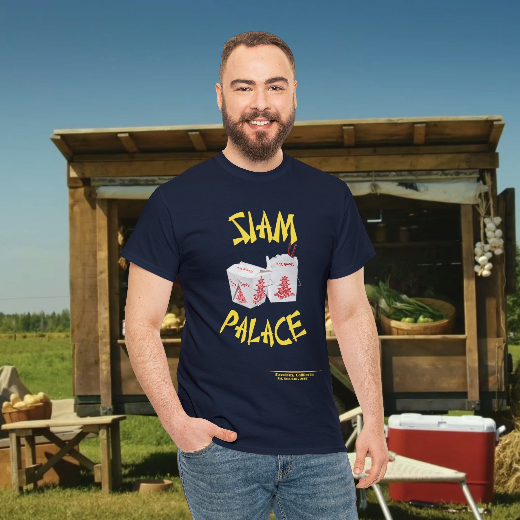 "DirkyThreadz Siam Palace T-Shirt – Mutiges Take-out-Grafikdesign aus schwarzer Baumwolle"