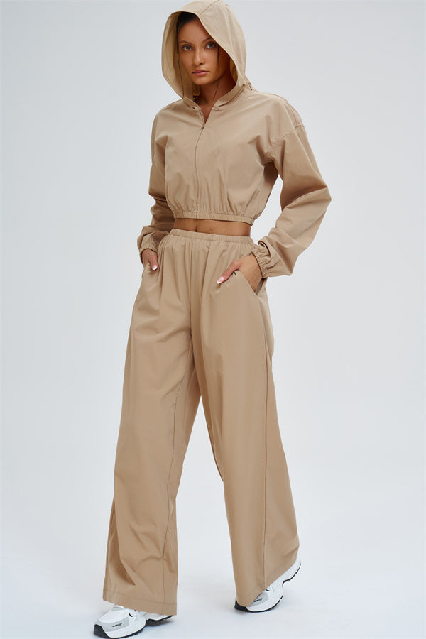 The Svelte UV protection Crop Hoodie Sweatpants 2-Piece Set