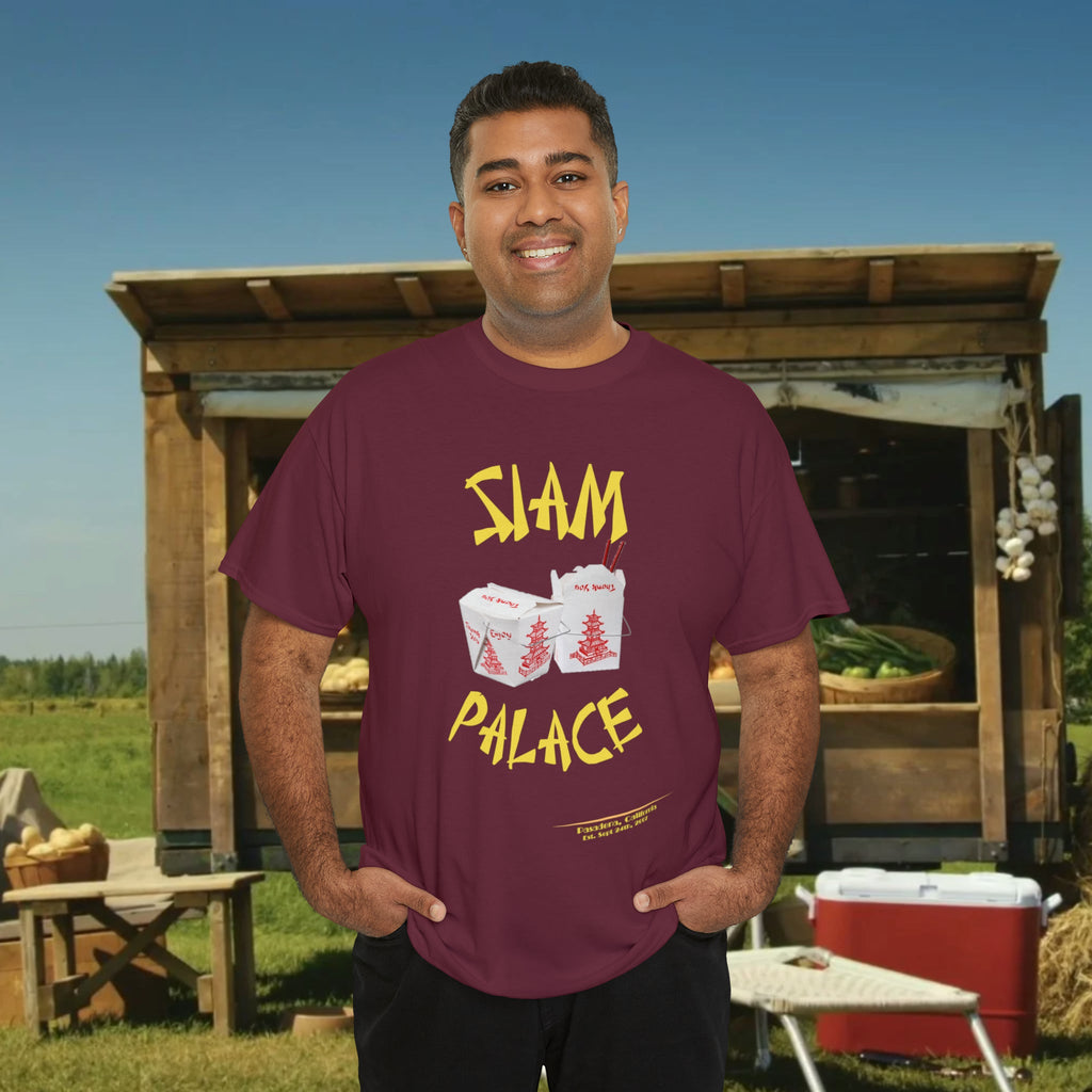 "DirkyThreadz Siam Palace T-Shirt – Mutiges Take-out-Grafikdesign aus schwarzer Baumwolle"