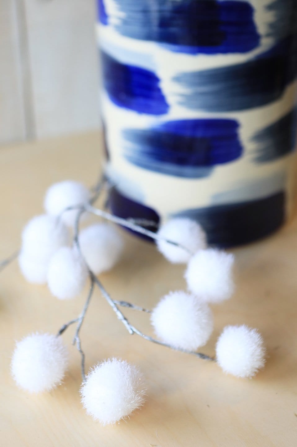 30" Faux Glitter White Pom-Pom Stem