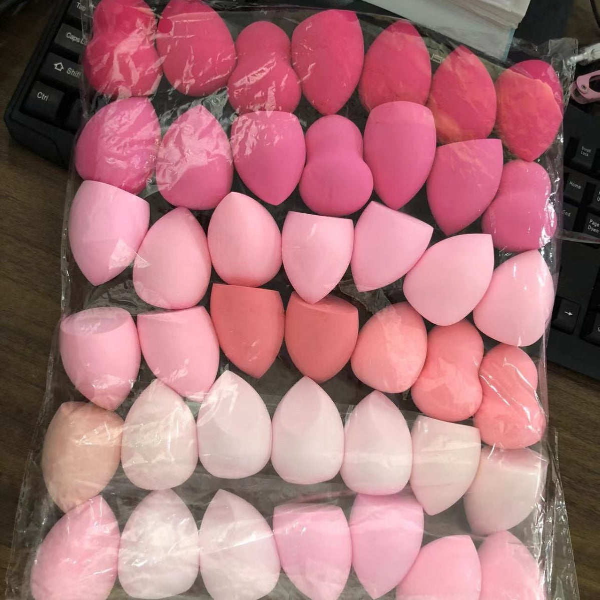 Superweiches Beauty-SetNicht saugfähiger Kosmetik-Cushion-Puff Wiederverwendbarer Nass- oder Trockenschwamm zum Wegwerfen