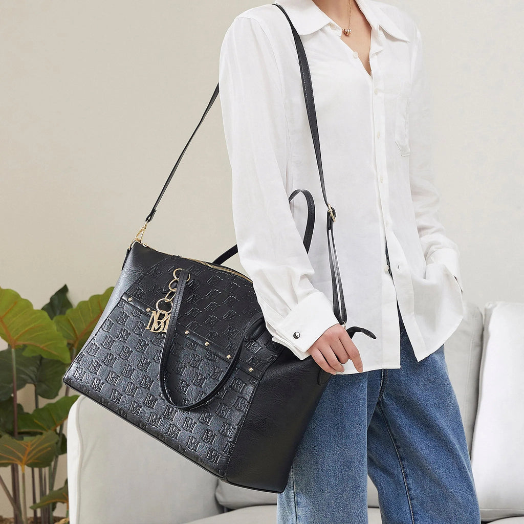 Caroline Weekender-Reisetasche aus veganem Leder mit Monogramm