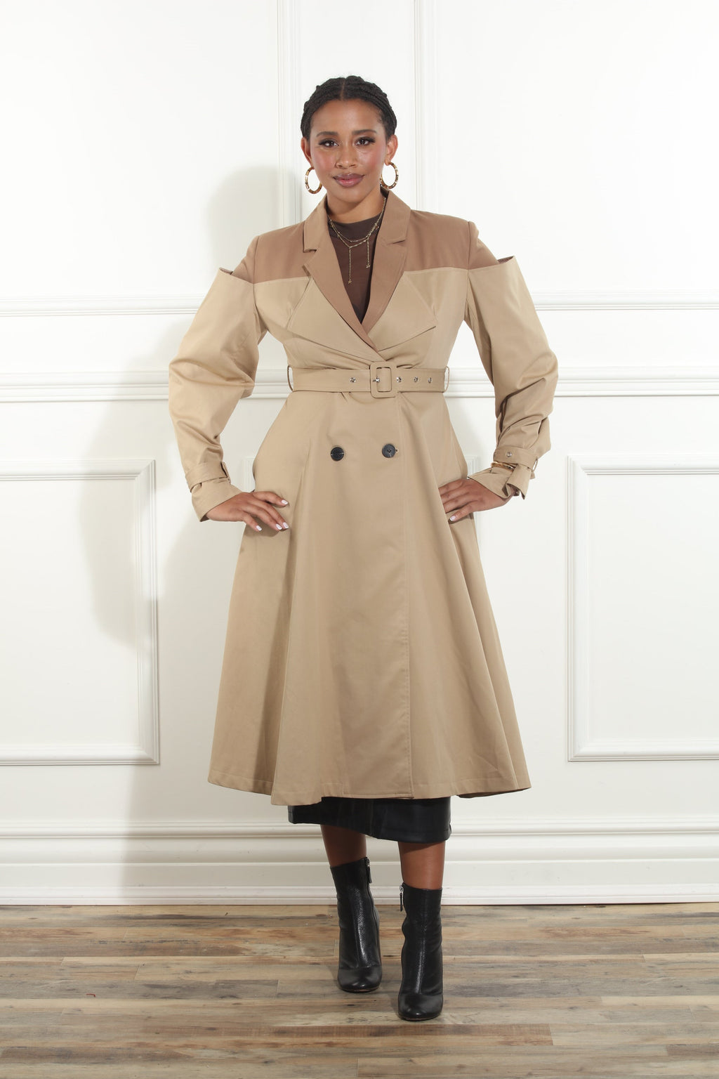 Luxe Moda,  - Style LM-476