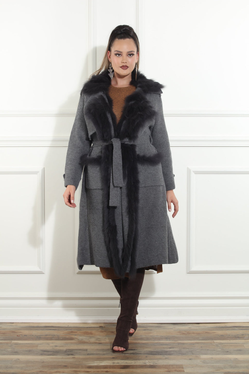 Luxe Moda,  - Style LM-490