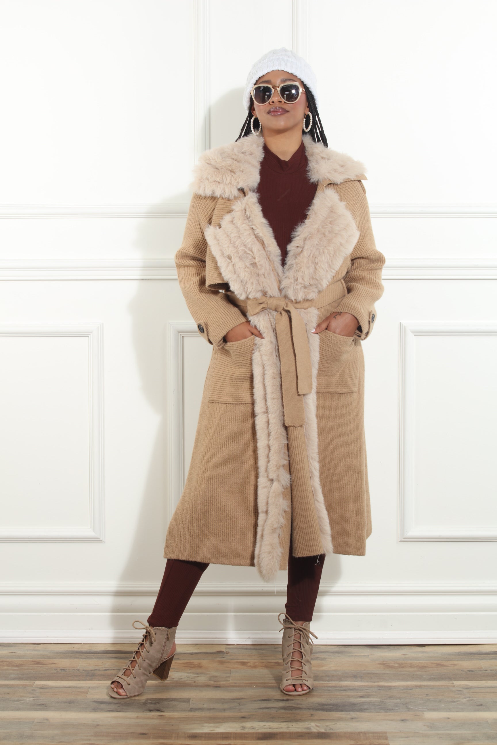 Luxe Moda,  - Style LM-490