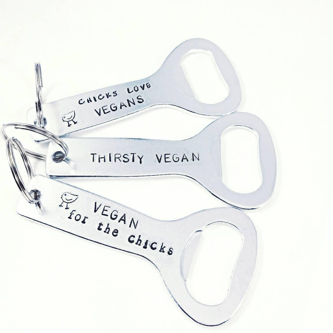 MÄDELS STEHEN AUF VEGANER Flaschenöffner