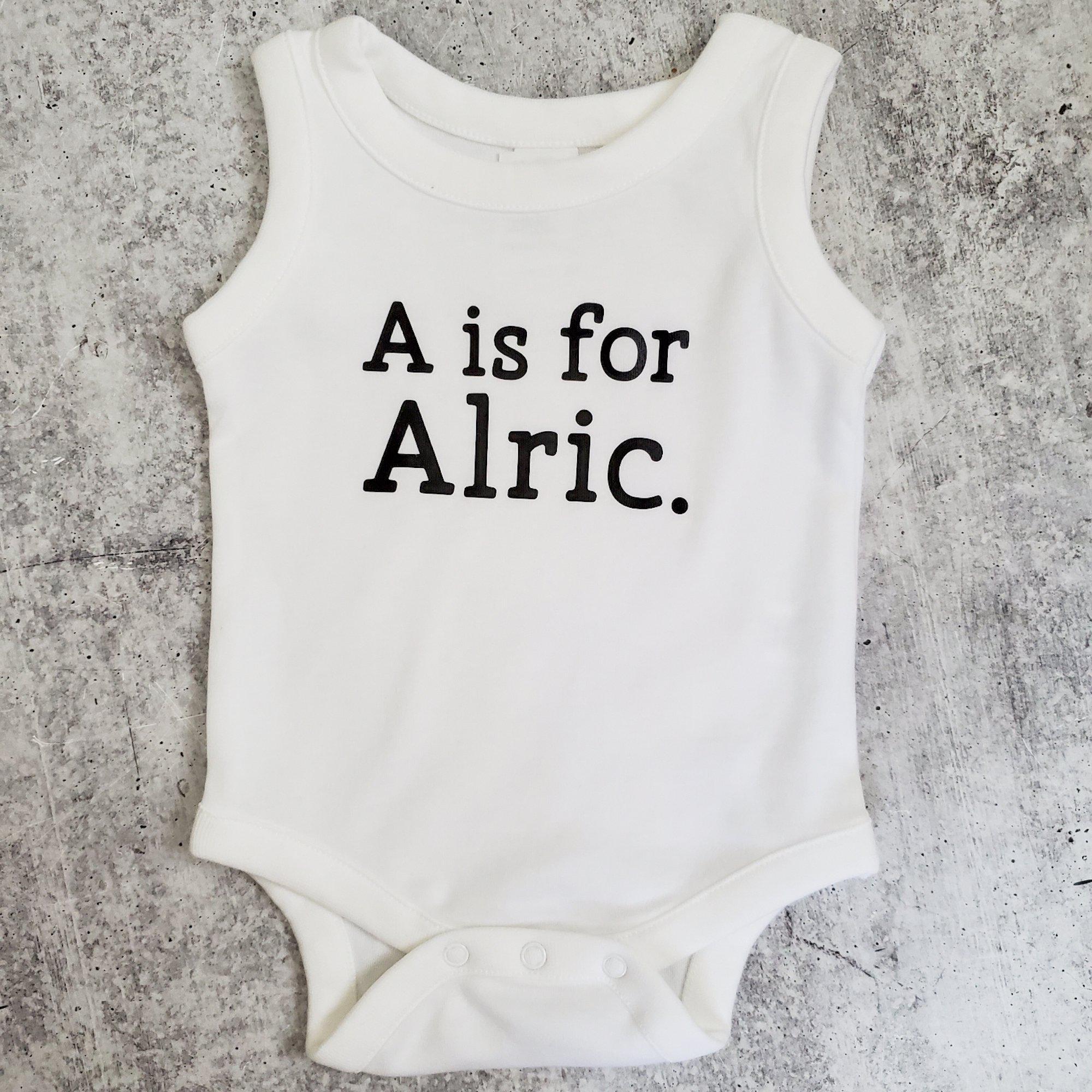 Ärmelloser Baby-Body aus Bio-Baumwolle mit Wunschnamen