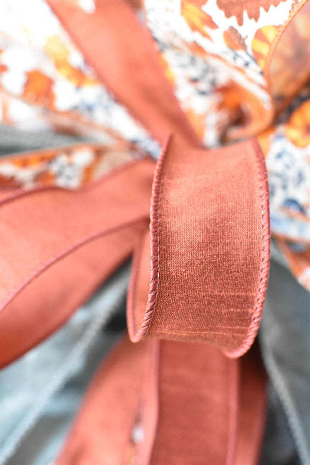 Orange Graue Schleife