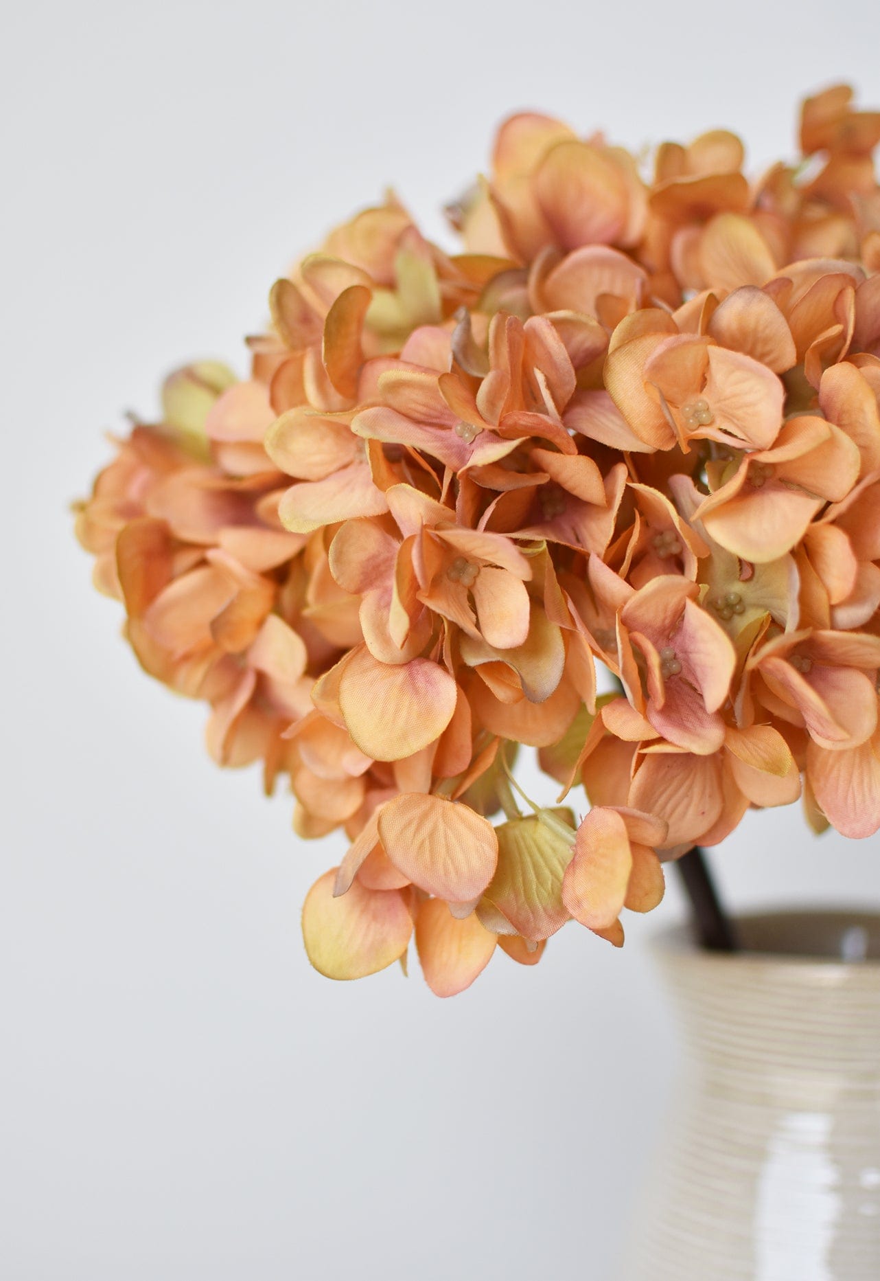 27" Künstliche Hortensie, Terrakotta-Orange Stiel