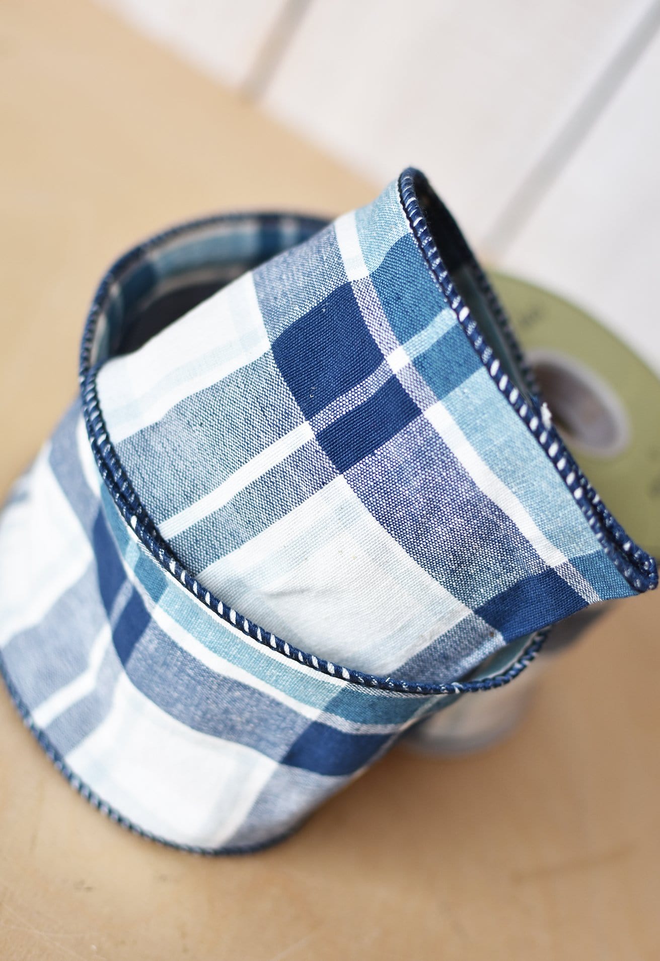 4"X10yd Blue + White  Checkered Ribbon