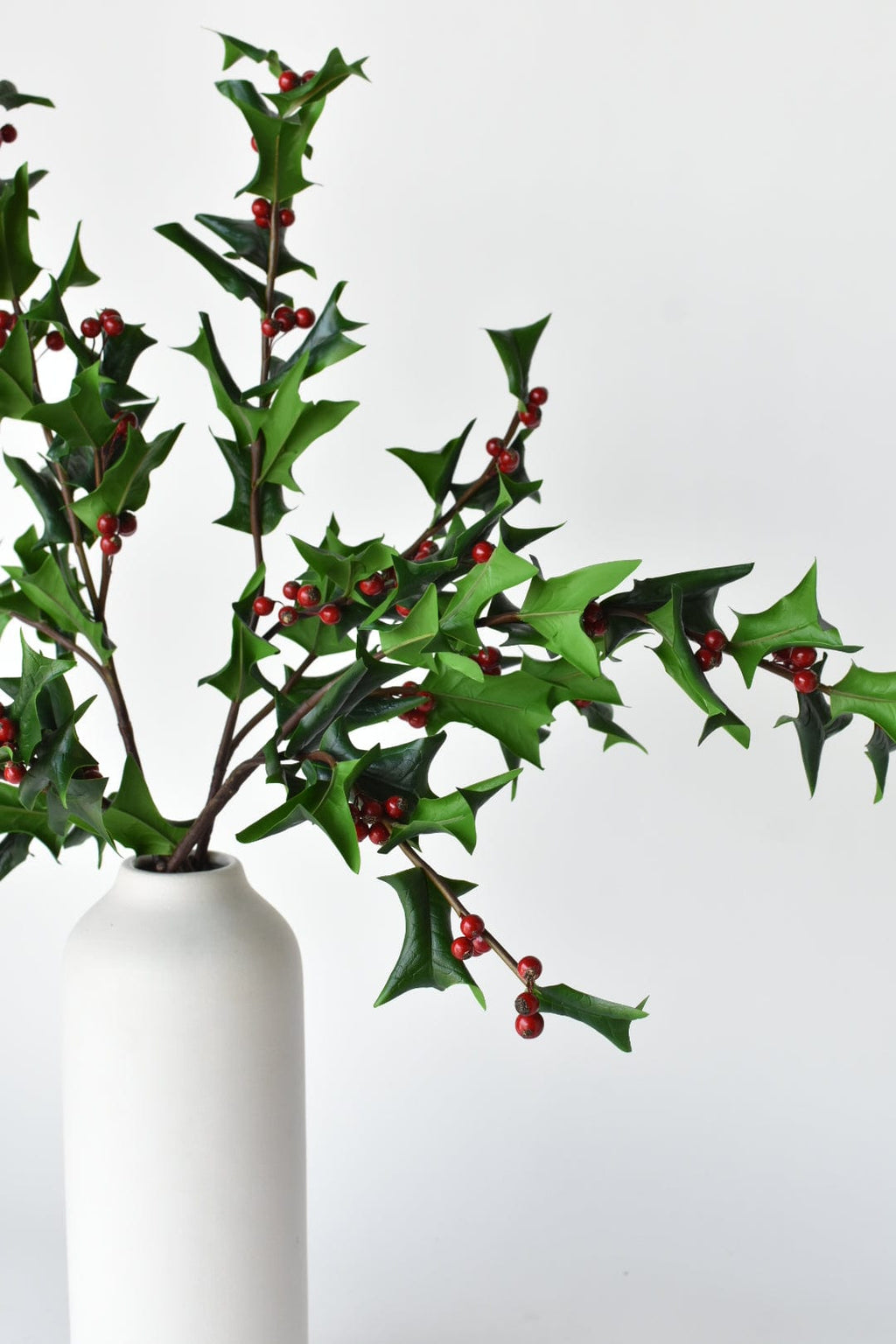 38" Künstlicher Holly-Zweig mit echter Haptik