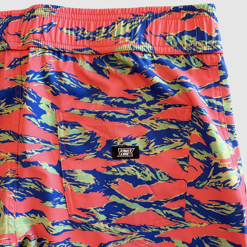 Women's Mountain Short - Pink Tiger Camo
