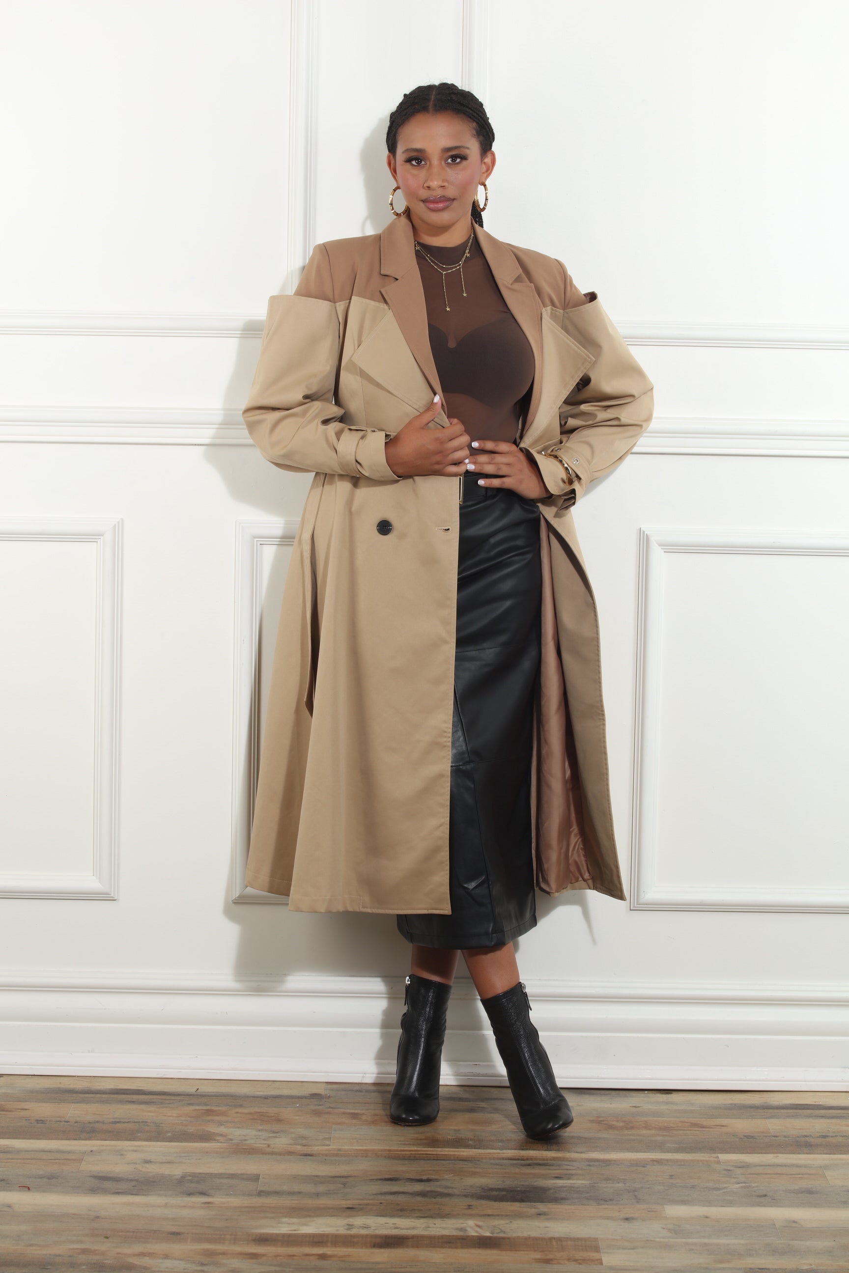 Luxe Moda,  - Style LM-476