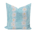 Gänseblümchenkette in Blau von Megan Daisy Milner