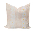 Daisy Chain in Neutral von Megan Daisy Milner