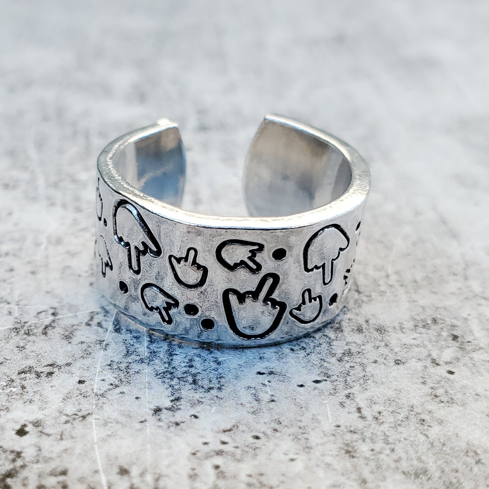 Mittelfinger Partyring