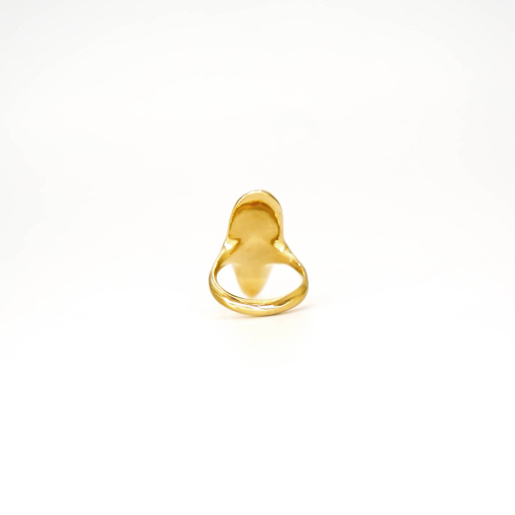 Rounded Shield Statement Ring | Mkia
