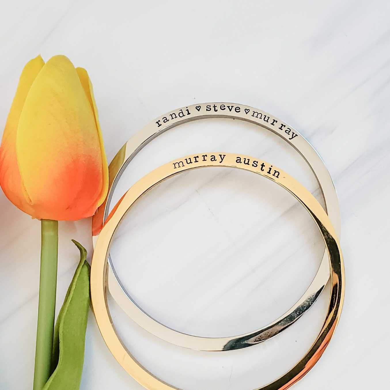 Personalisiertes Armband aus Edelstahl