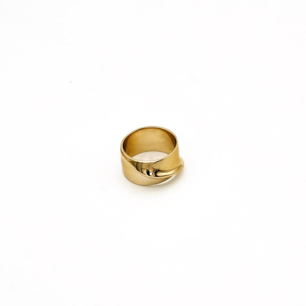 Ripple Wide Band Ring | Pwani
