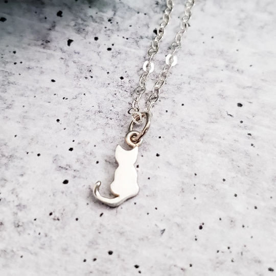 Kleine Katze Silber Initial Halskette