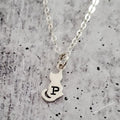Kleine Katze Silber Initial Halskette