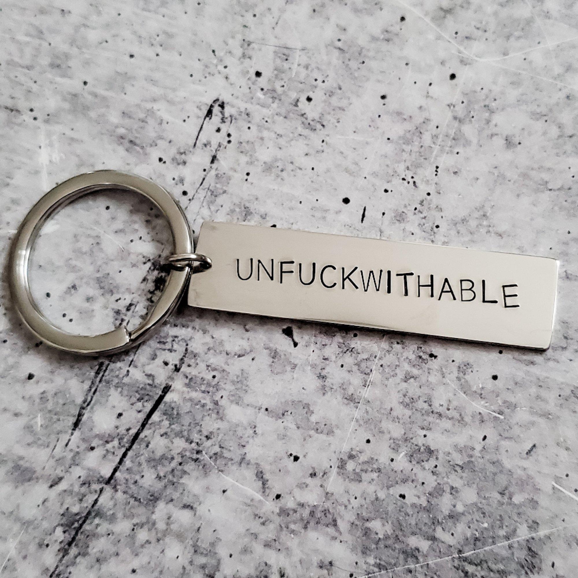 UNFUCKWITHABLE Schlüsselanhänger