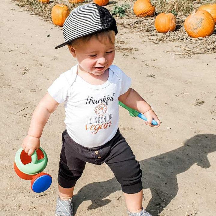 VEGANES THANKSGIVING Einteiler Kurzarm Baby Bodysuit