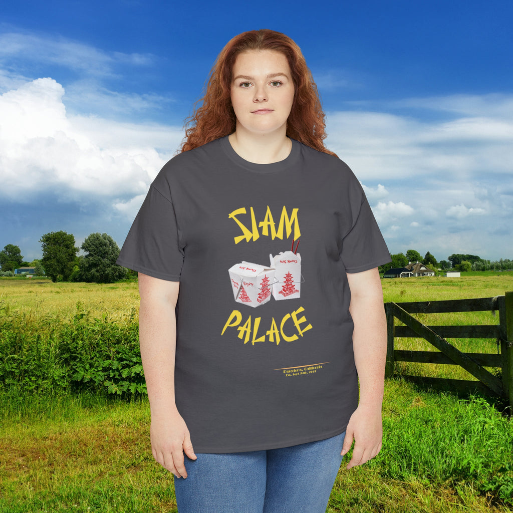"DirkyThreadz Siam Palace T-Shirt – Mutiges Take-out-Grafikdesign aus schwarzer Baumwolle"