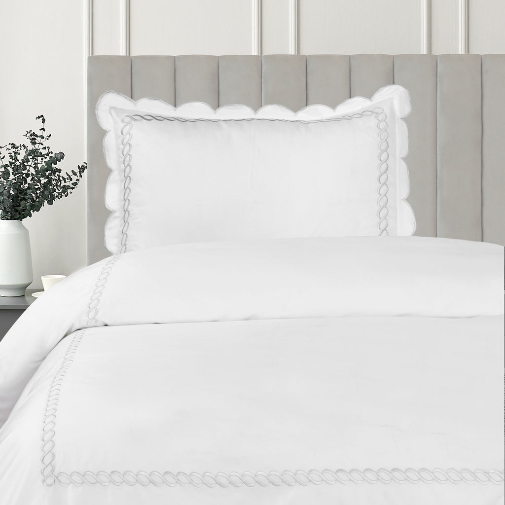 Bettwäsche-Set aus Baumwolle mit Stickerei, 600 TC, Muschel- und Kordelmotiv