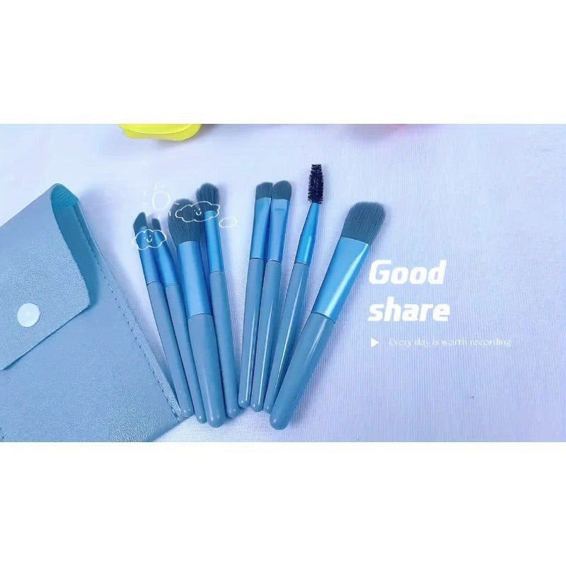 Ein Set mit 8 tragbaren Make-up-Pinseln, geeignet für Concealer, Foundation, weiche Borsten, Augen-Make-up-Tools, Mini-Set für Anfänger, tragbare Beauty-Tools