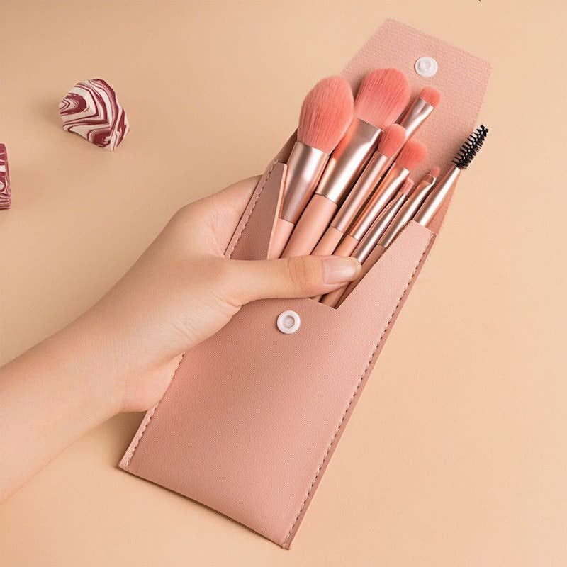 Ein Set mit 8 tragbaren Make-up-Pinseln, geeignet für Concealer, Foundation, weiche Borsten, Augen-Make-up-Tools, Mini-Set für Anfänger, tragbare Beauty-Tools