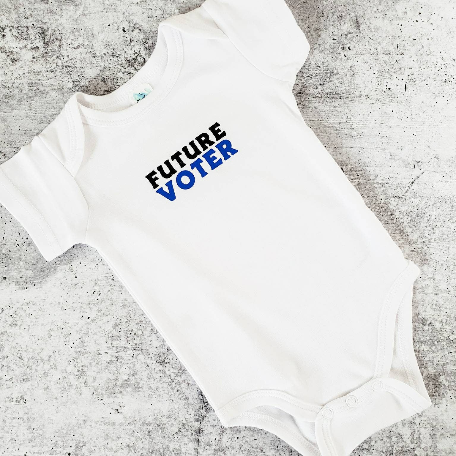 WÄHLER VON MORGEN Baby-Body oder Kleinkind-T-Shirt
