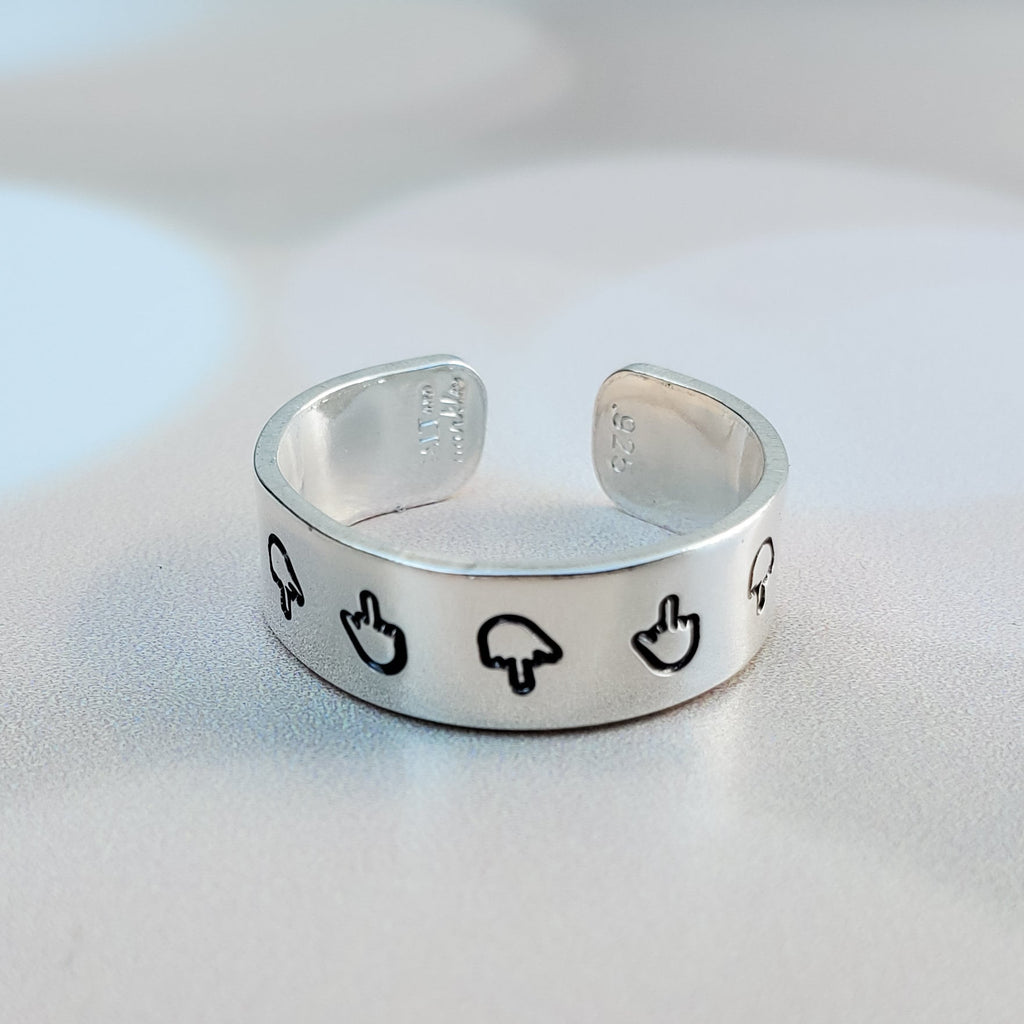 Dünner Mittelfingerring – handgestanzter offener Ring aus Aluminium oder Sterlingsilber