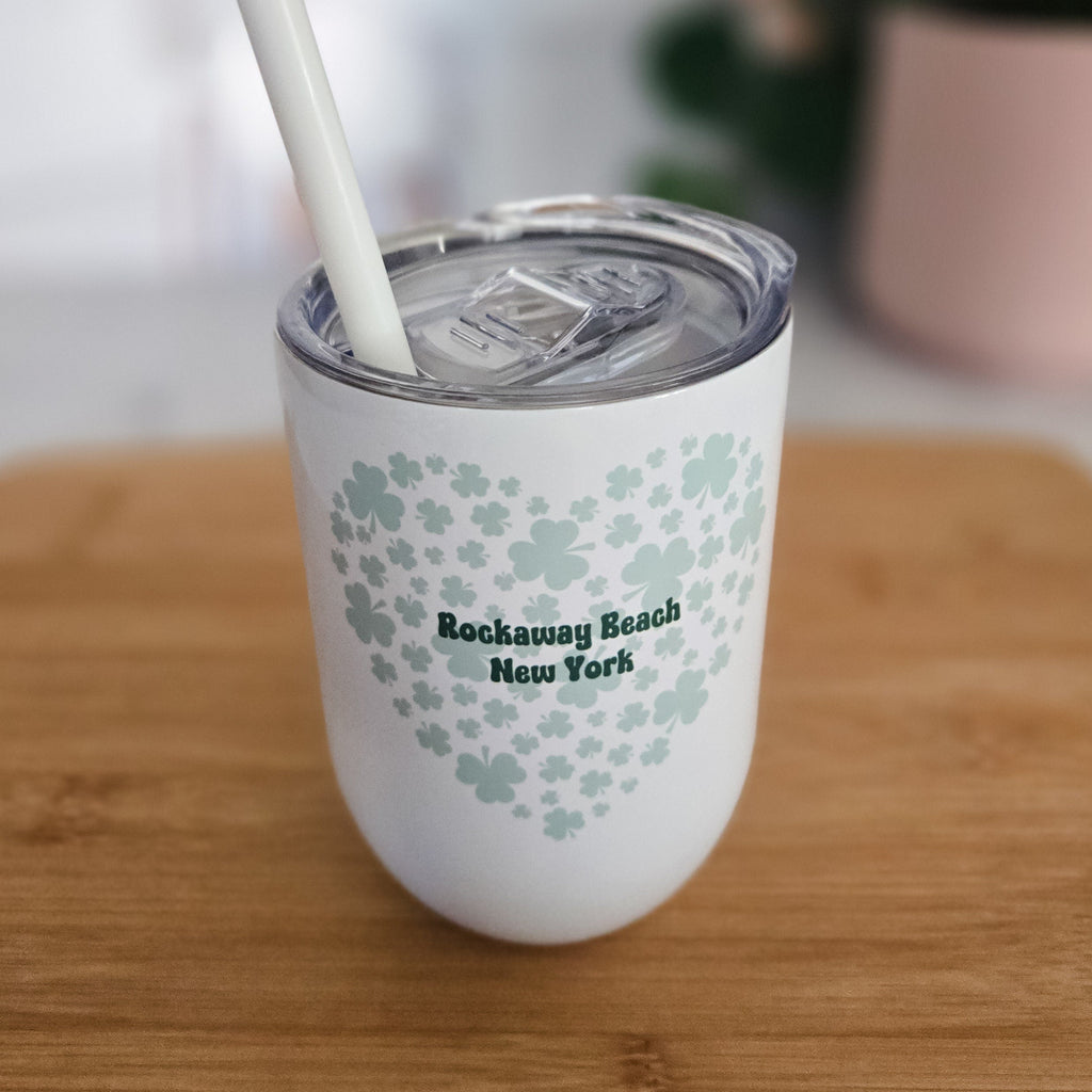 Individueller St. Patrick's Day Herz-Weinkelch