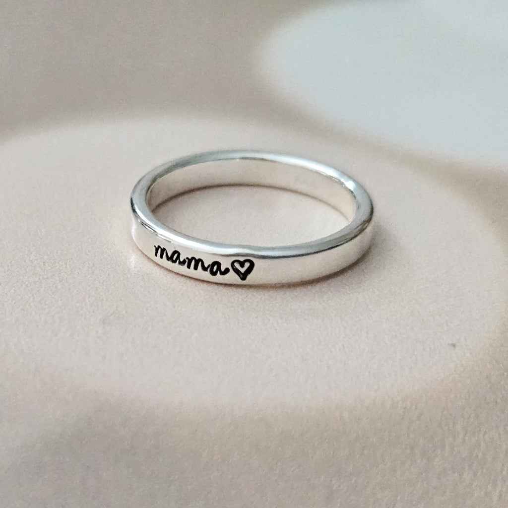 Personalisierter Sterlingsilber Mama Ring – Stapelbarer Namensring nach Maß